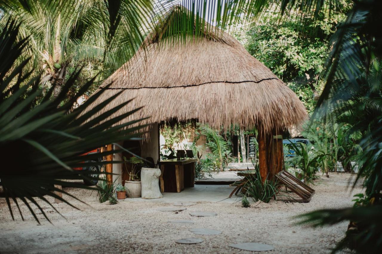 Akkuun Tulum - Adults Only Hotel Exterior photo